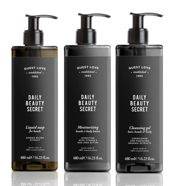 Zestaw Kosmetyków do Kąpieli pod Prysznic i 3x480 ml Guest Love