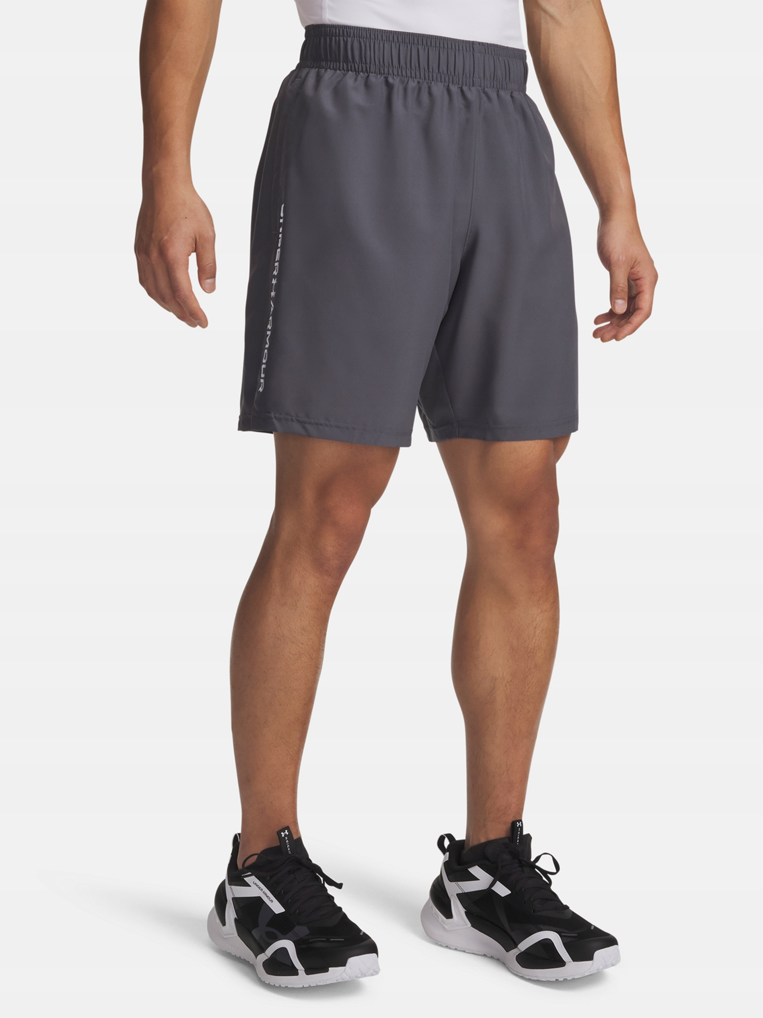 Kraťasy Ua Woven Wdmk Shorts-GRY vel. L