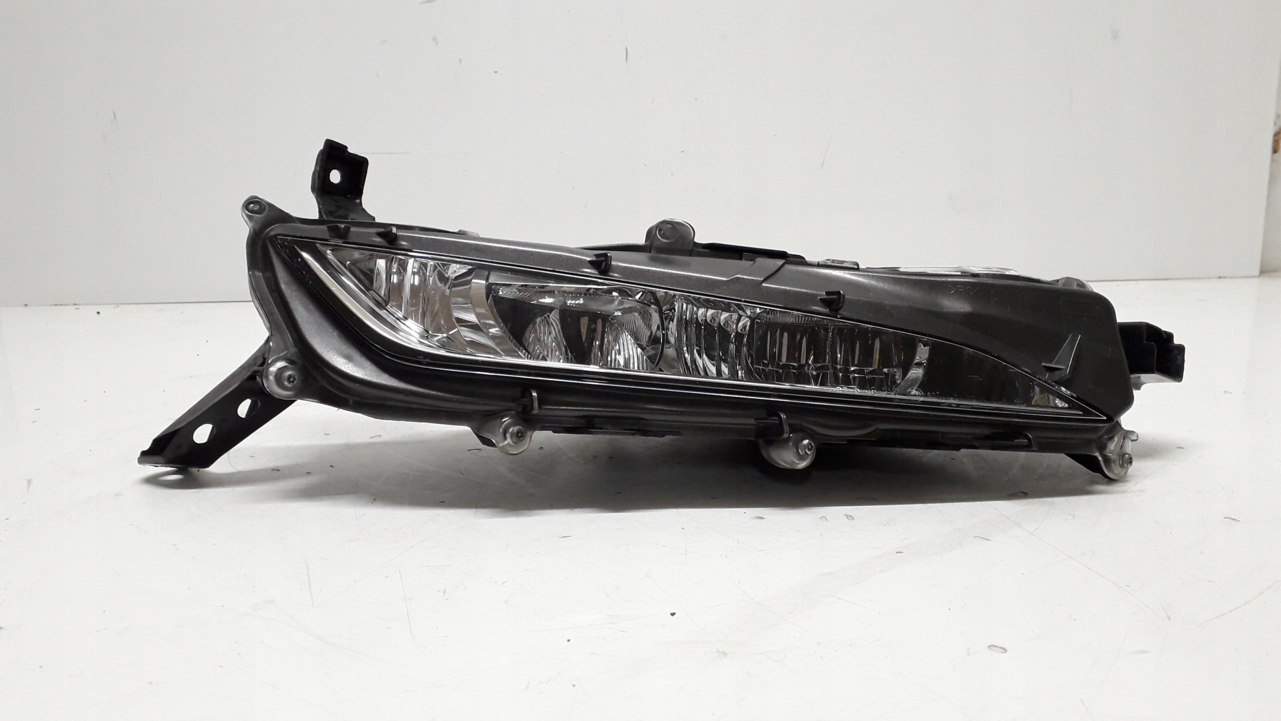 LEXUS RX 4 IV LIFT 19- HALOGEN DRL PRAWY 48-217
