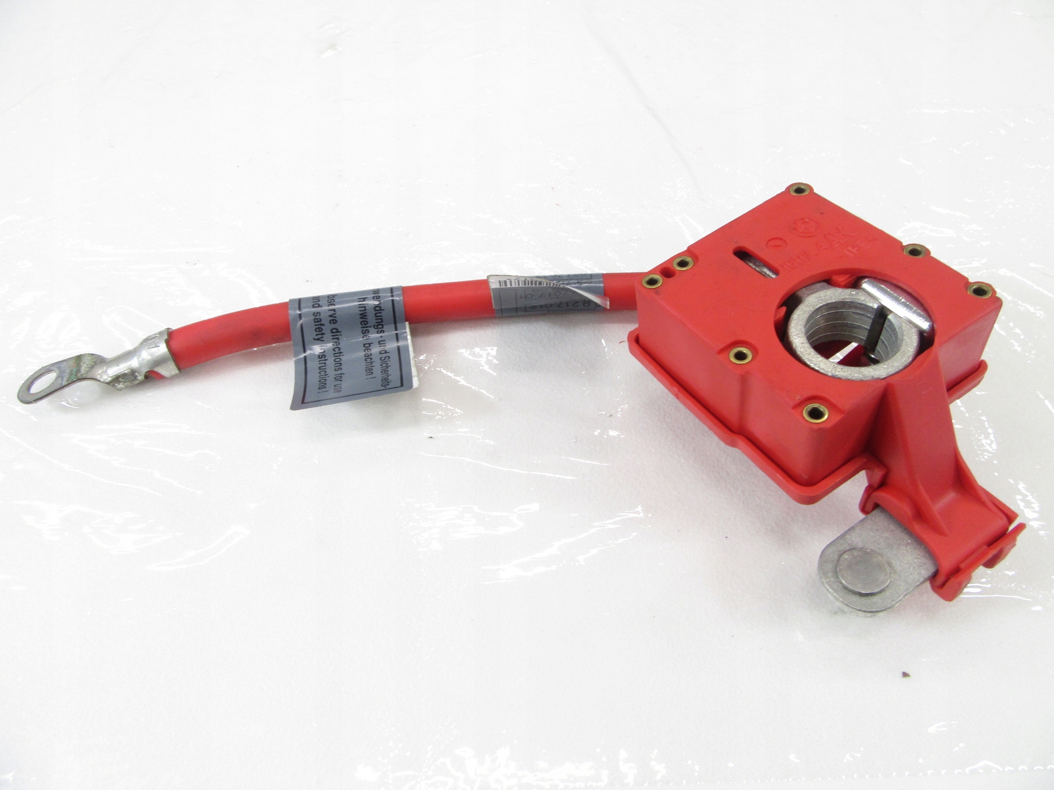Kapocs plus akumulatora pirotechniczna BMW 1 e81 e87