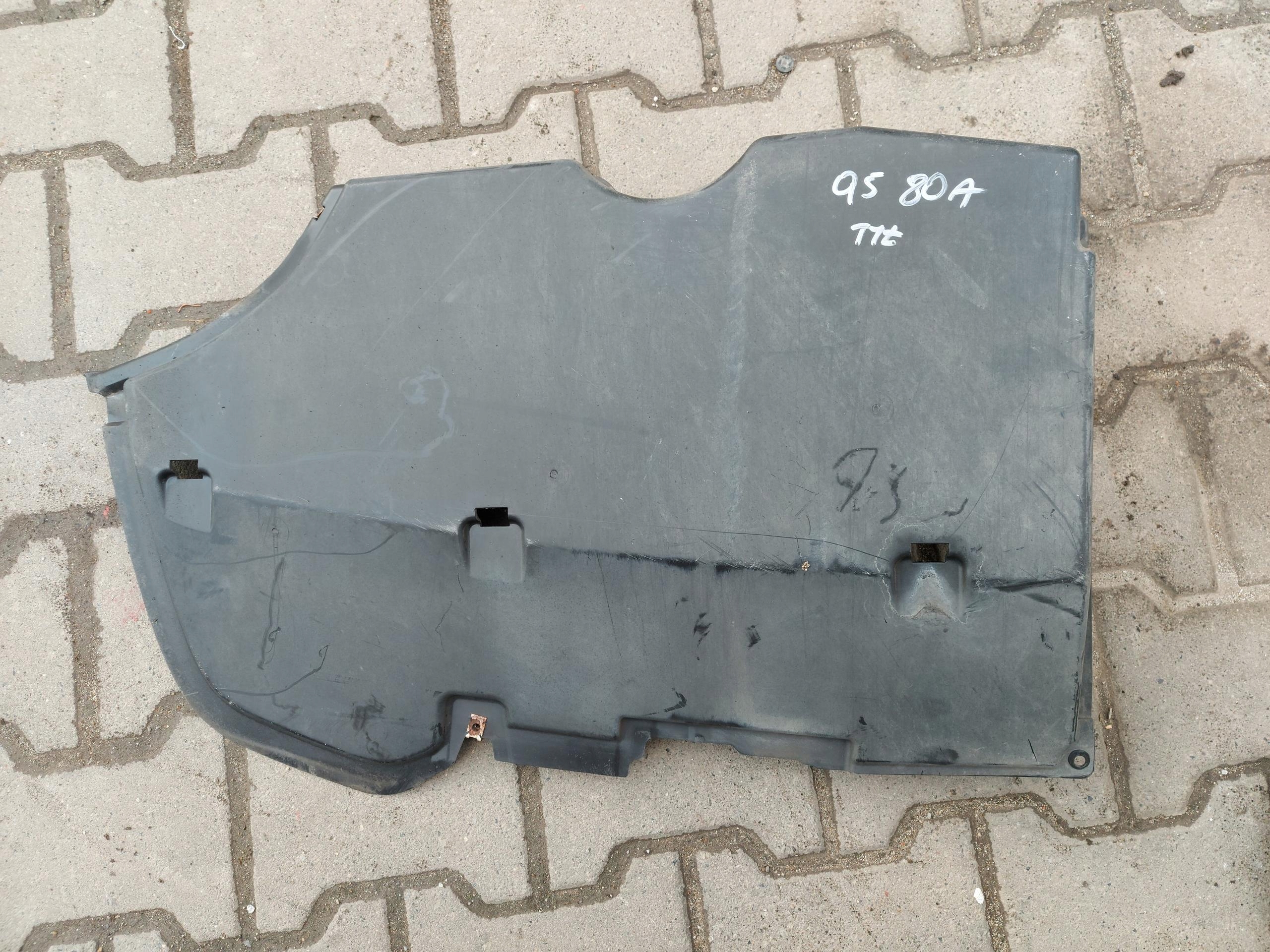 Audi Q5 80A 45 TFSI, Blende Abdeckung des Bodens heck 80A825219A