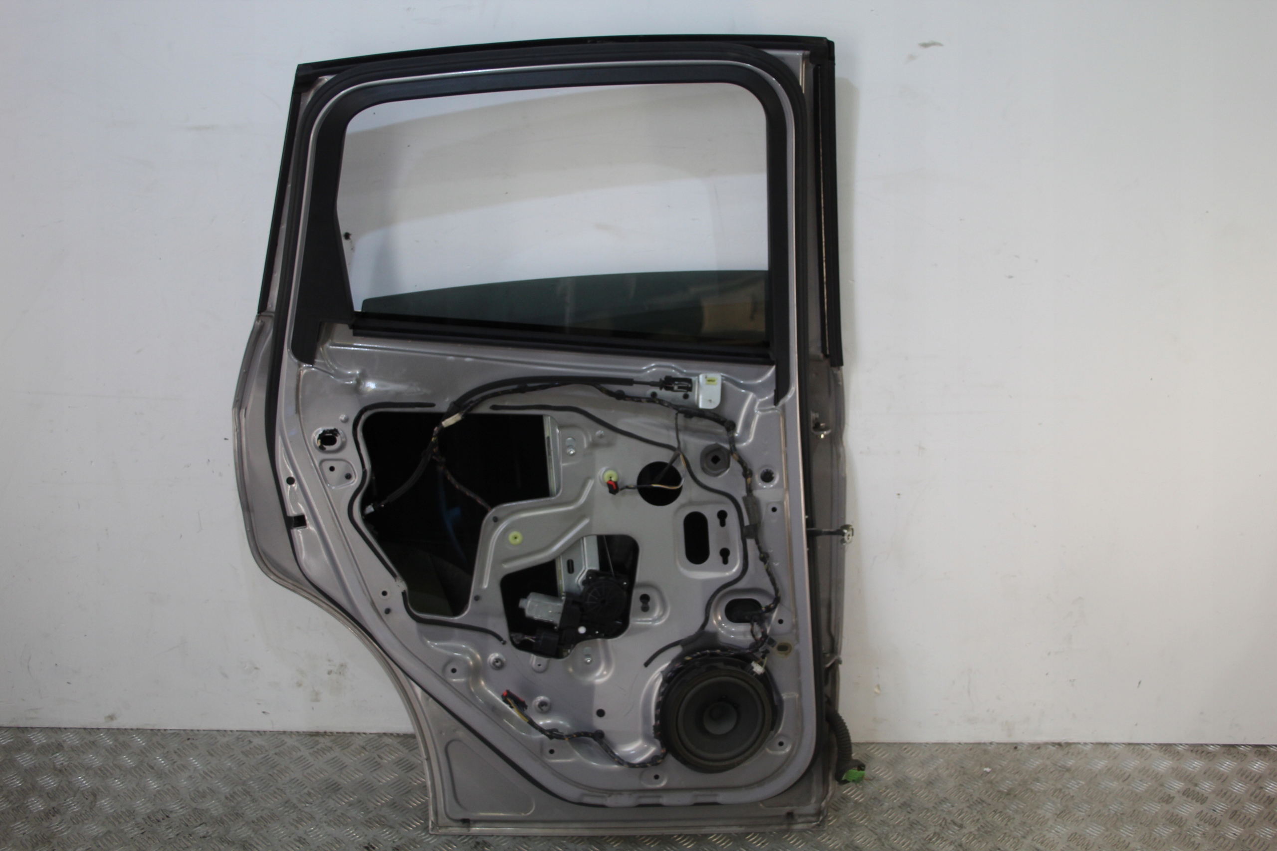 door left rear part rear. FORD C-MAX MK2