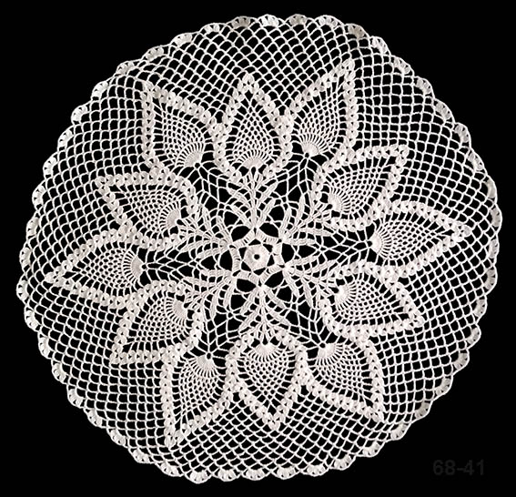 Ubrousek háček, krajka, ruční práce 41cm