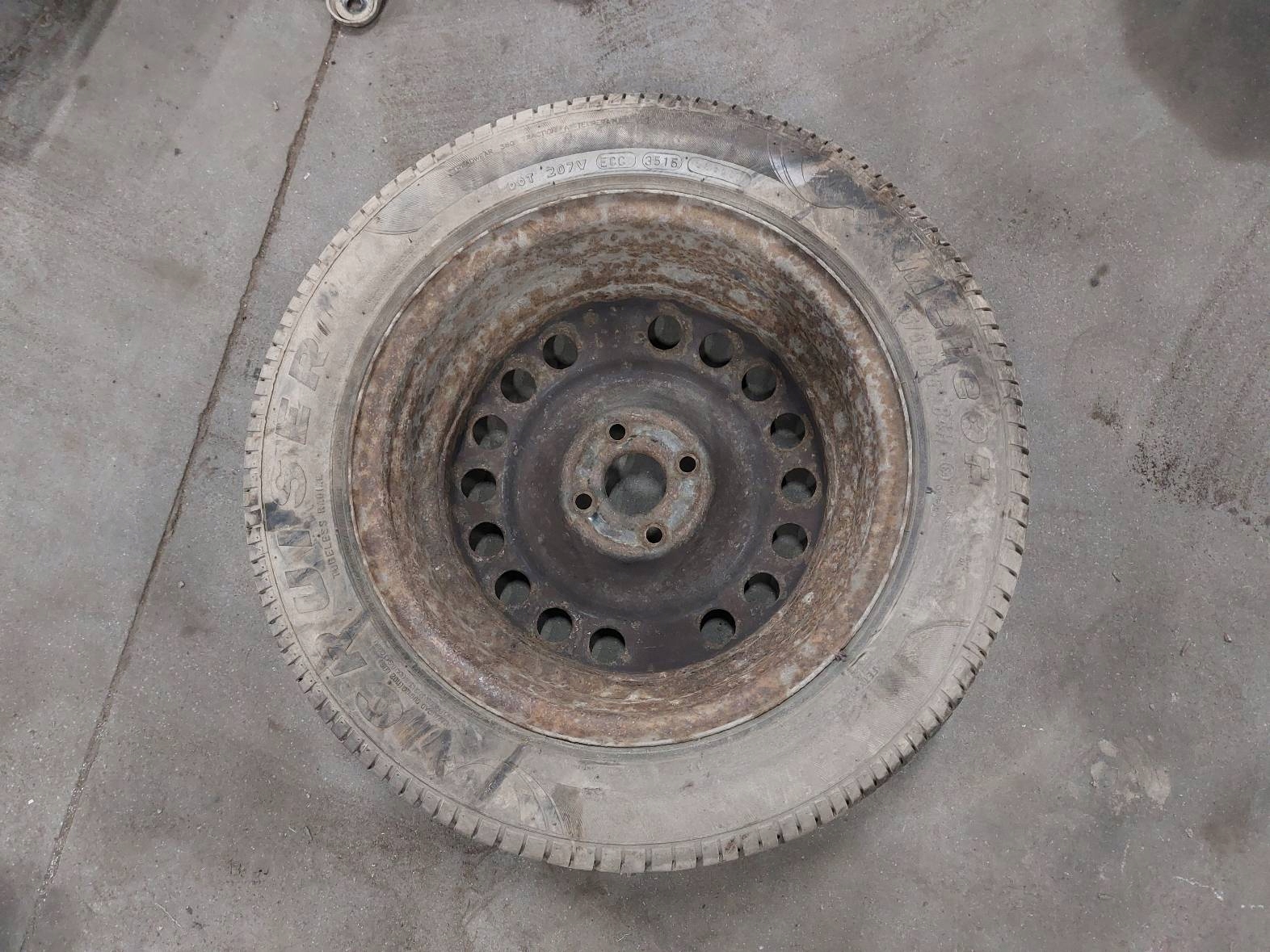 KOŁO OPONA FELGA ZAPAS 4X100 FI56,6 185/60R15 OPEL Rodzaj opon Letnie