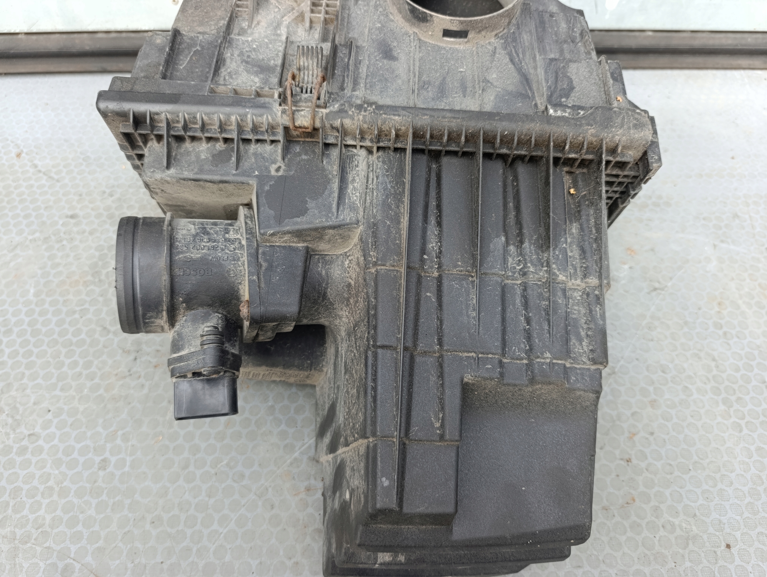 VW T5 2.5 TDI Gehäuse filter luft