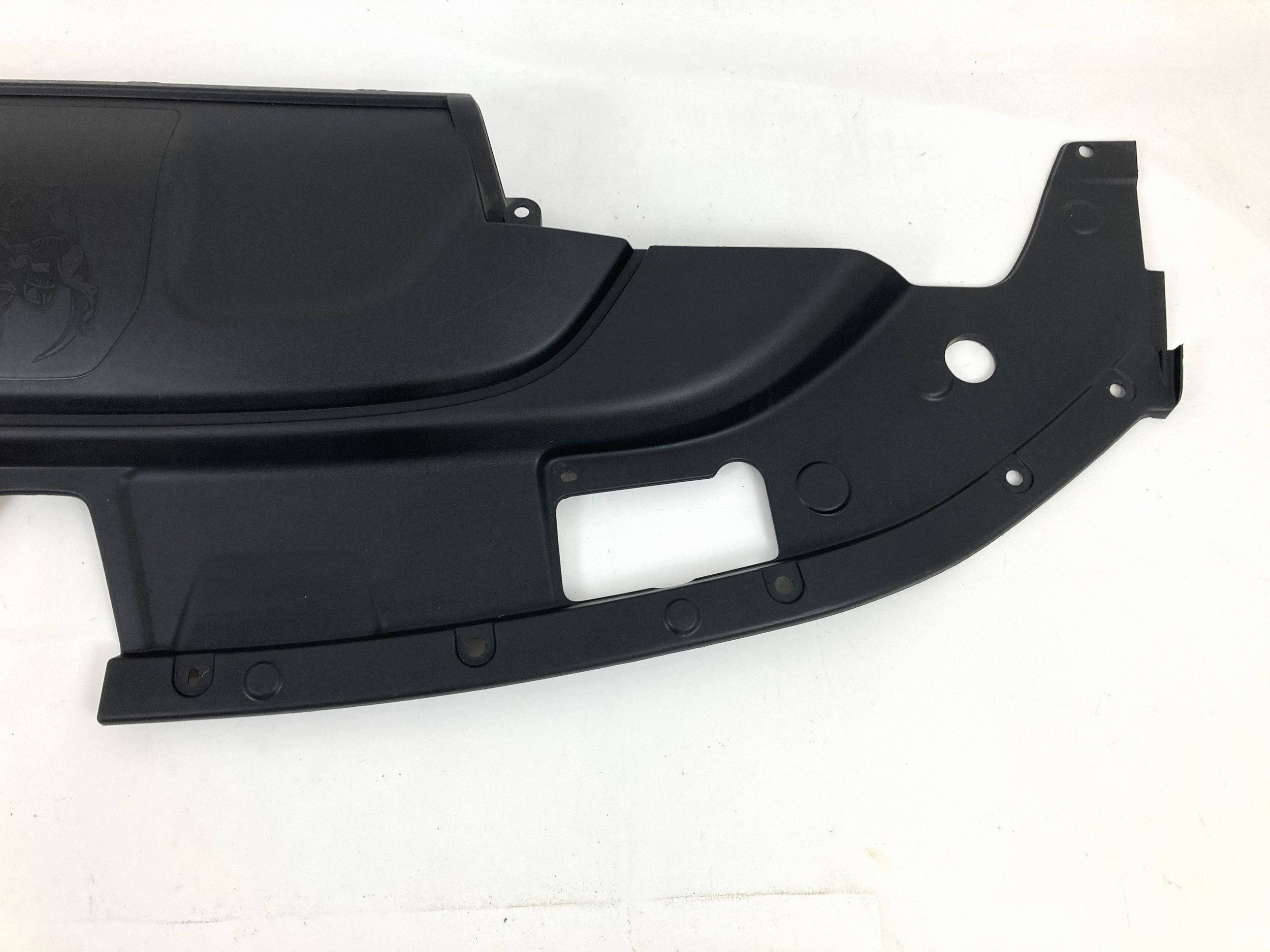 Ram 1500 TRX 6.2 Hemi cover upper radiator 2021-2024