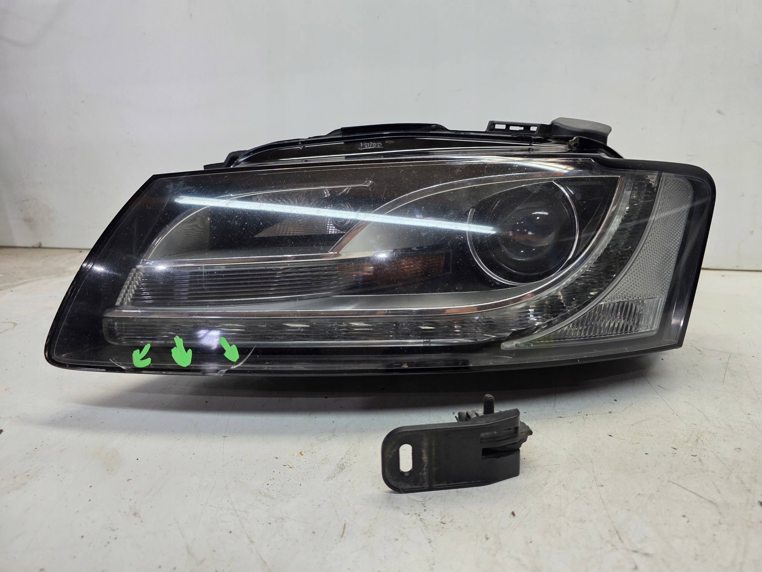 REFLEKTOR light left front BI XENON LED AUDI A5 8T 8T0941029AK EU 27/25