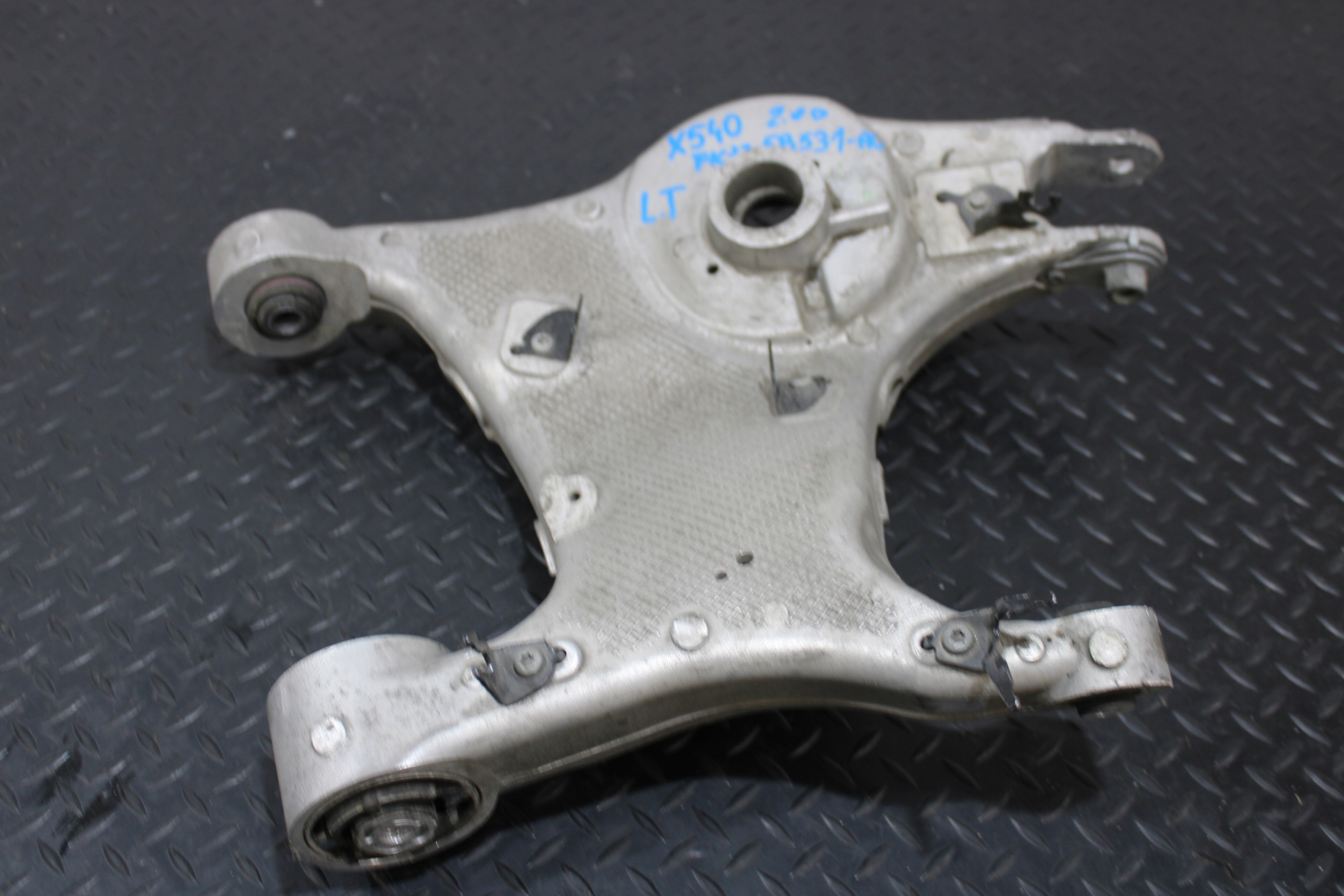 Querlenker links heck JAGUAR E-PACE X540 LIFT FK72-5B531-AG
