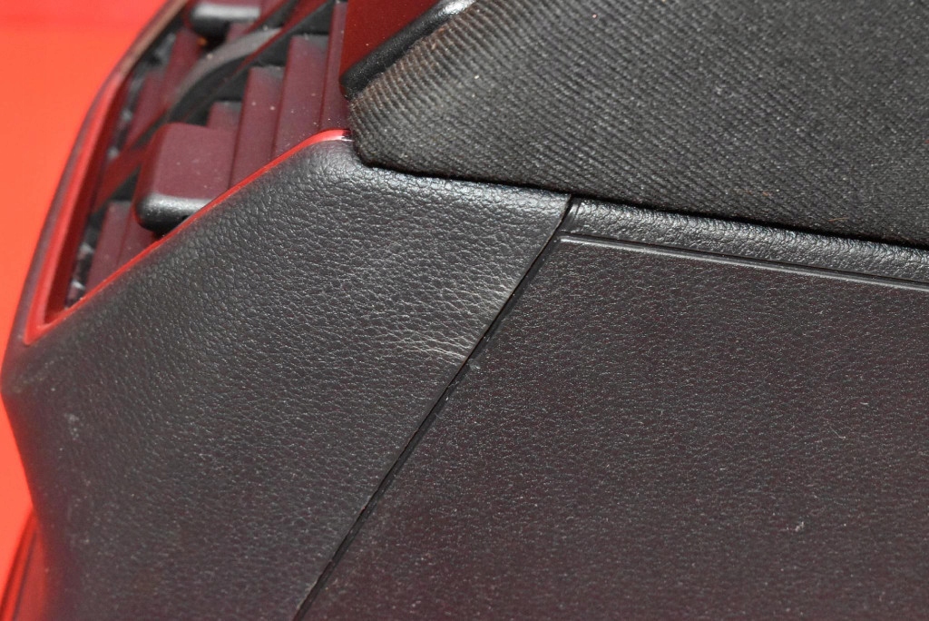 TUNEL central armrest EU SKODA OCTAVIA 3 III LIFT 17-20