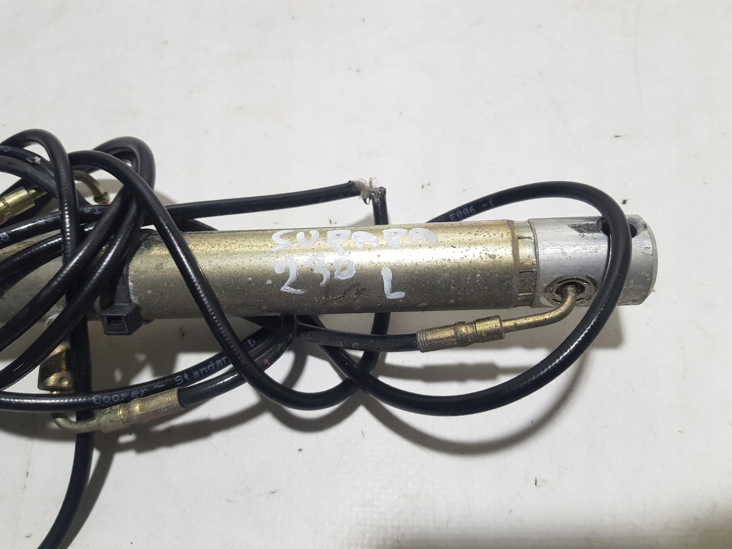 MERCEDES SL R230 W230 damper roofs left 51 41