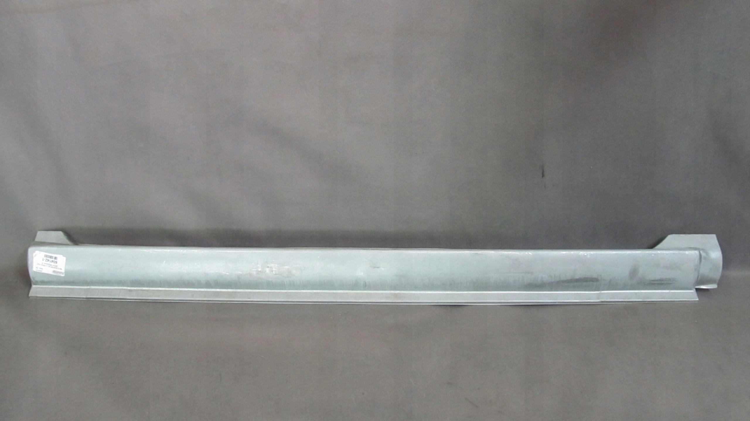 Próg pod drzwi przesuwne Master Movano 98-10