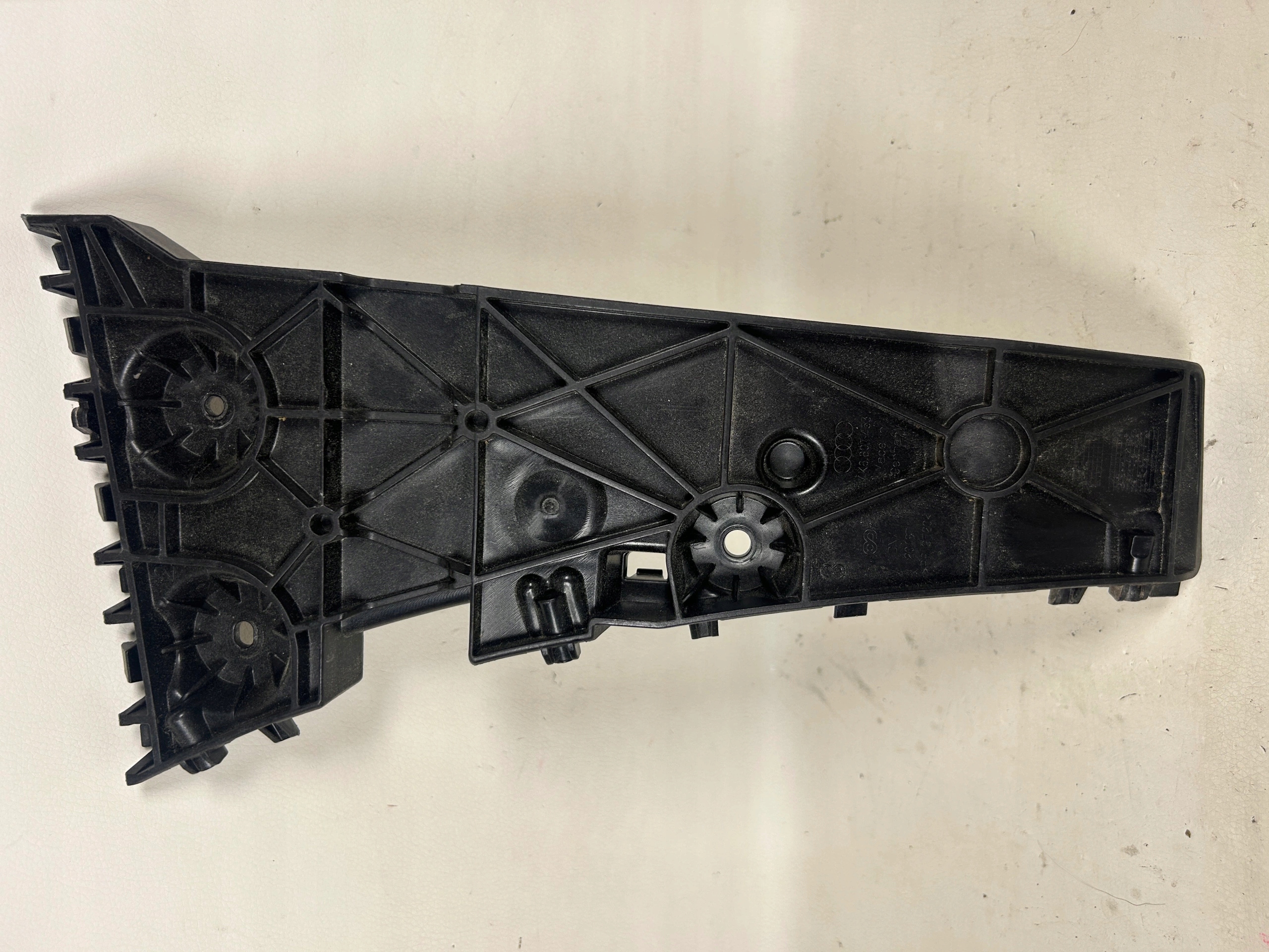 Audi A7 C8 bumper bracket rear part left 4K8807453