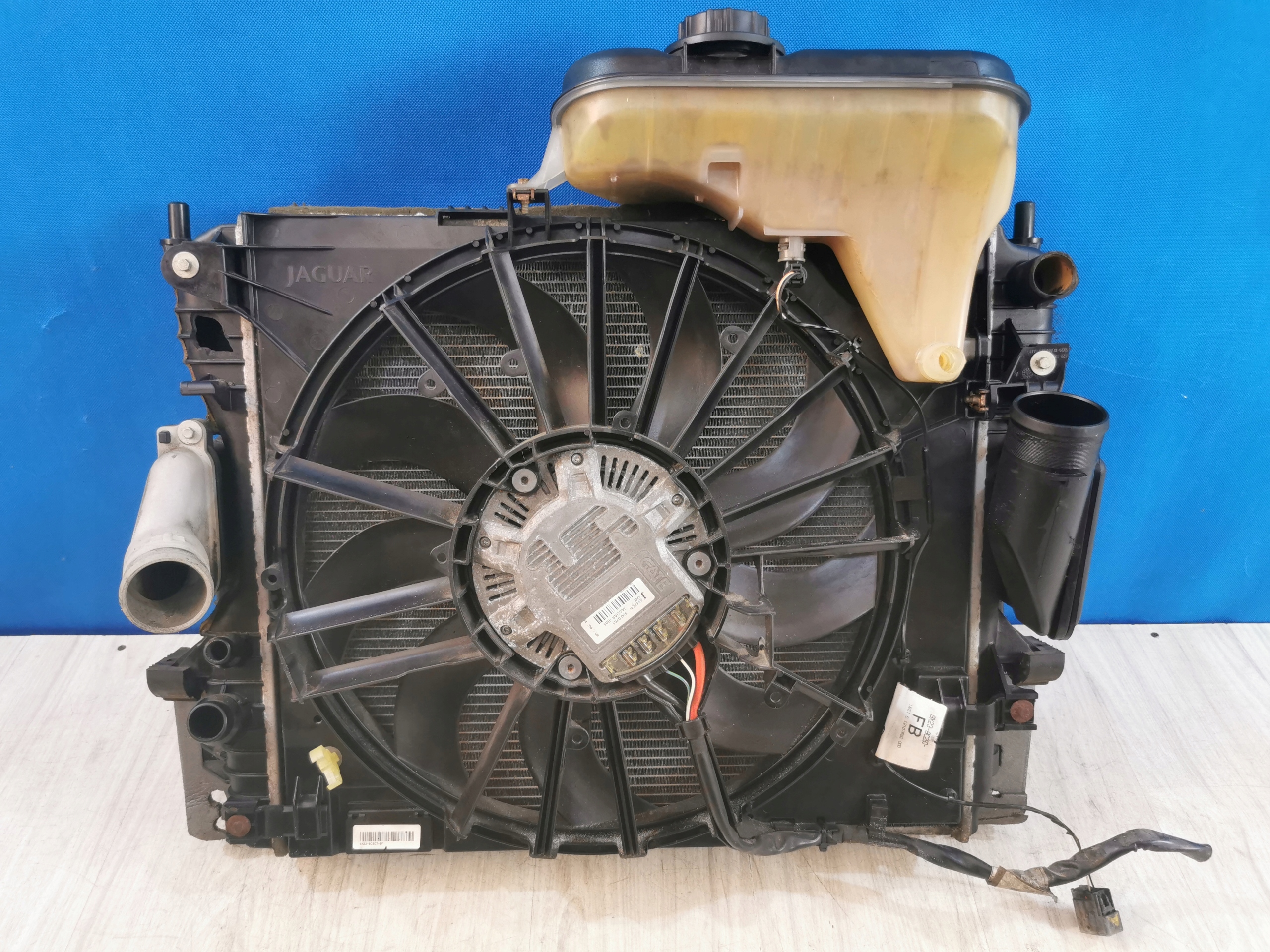 Jaguar XF X250 07/11 chłodnice wentylator komplet 3.0 diesel
