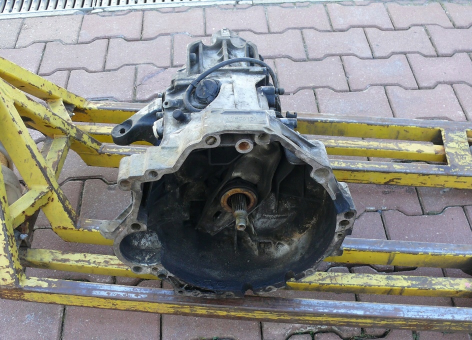 CAMBIO AUDI 80 B4 2.0 115KM ABK MANUAL 5 ingranaggi CVB