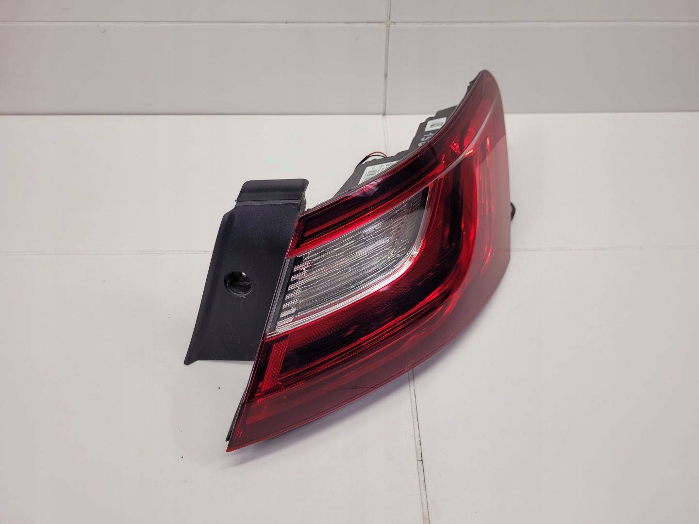 light rear right side Renault Megane 4 2018 265507297R