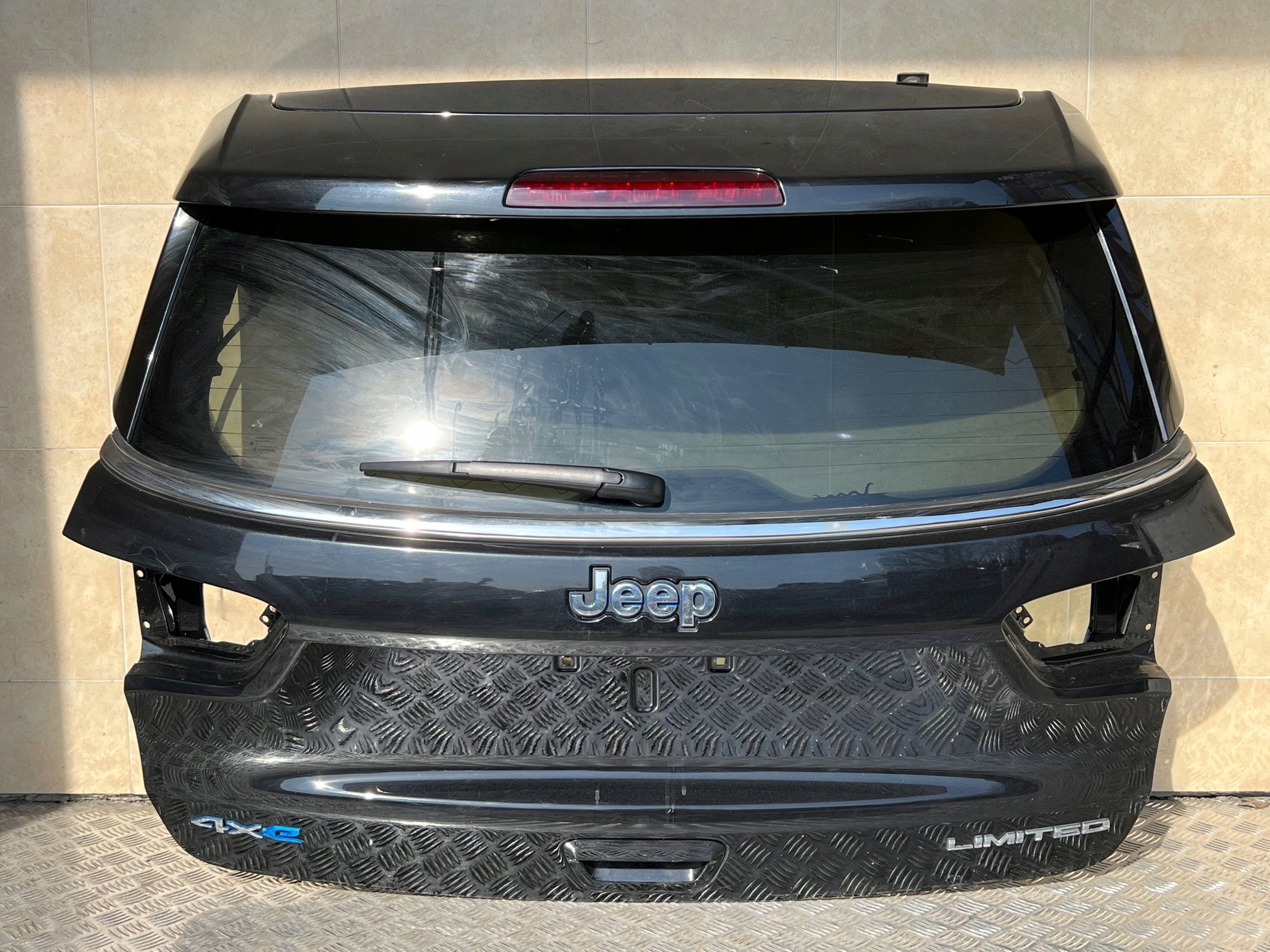 KLAPA TYLNA JEEP COMPASS II KAMERA