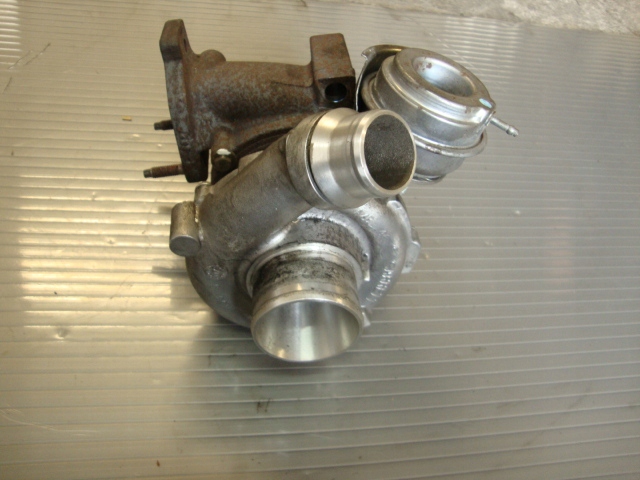турбина renault 2.0 H8200347344 GTA1749V T39