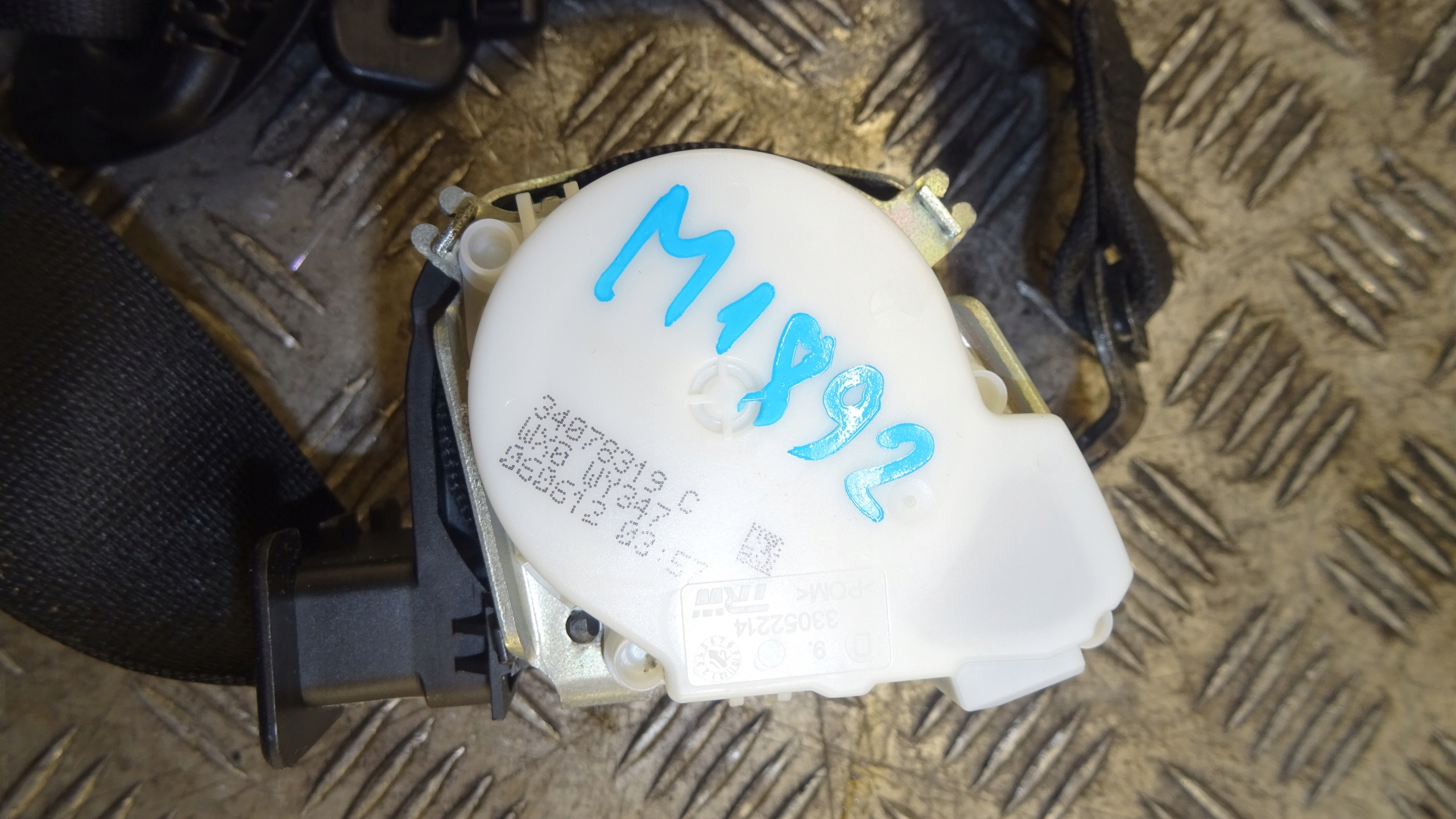 tension belt safety right front BMW OE 34078319C