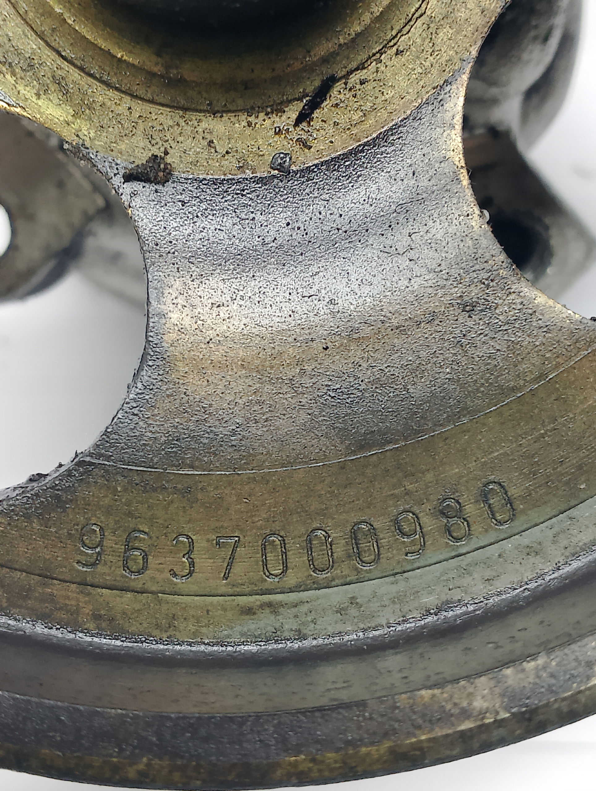 Pompa servosterzo PEUGEOT 207 1.6HDI 9637000980