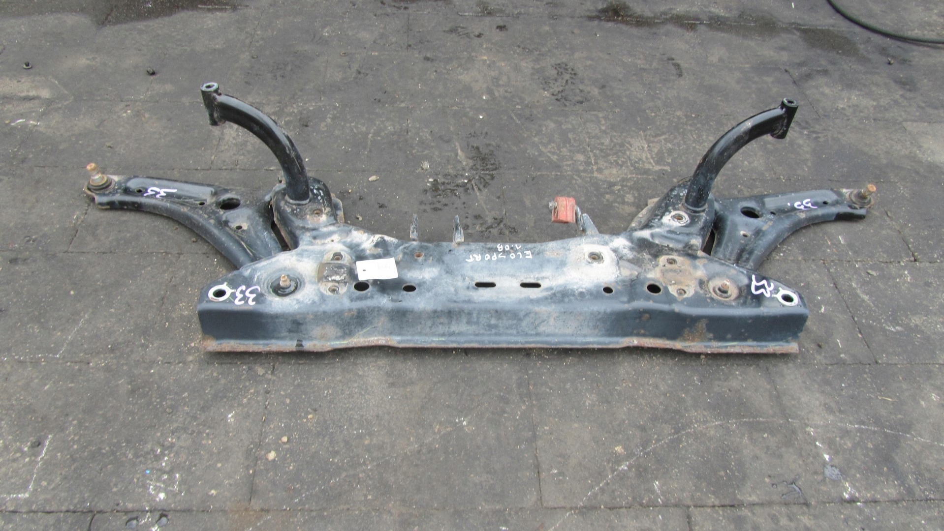 177/033 - FORD ECOSPORT САНИ ПЕРЕДНЯ ВІЗОК 15-33