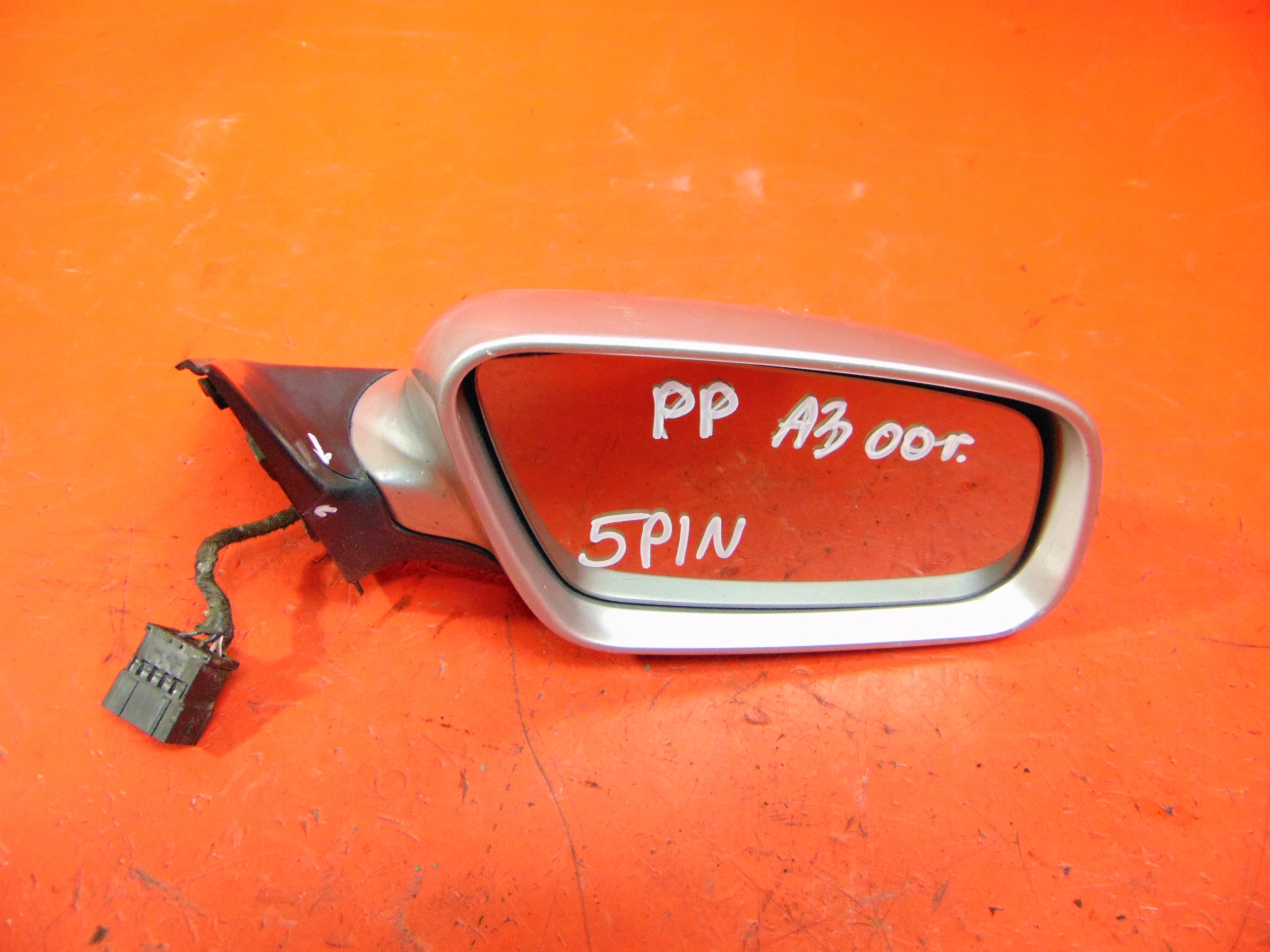 AUDI A3 8L LIFT mirror right front 5 PIN EUROPA LY7W