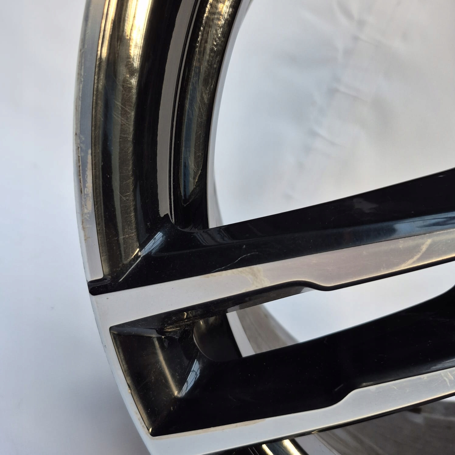 BMW m-packet 8745166 8JX18H2 18" disk hliníkový