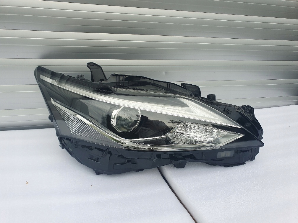 LEXUS CT РЕСТАЙЛИНГ 2013- ФАРА ПЕРЕДНЯЯ ПРАВА ПОЛНЫЙ КОМПЛЕКТ LED