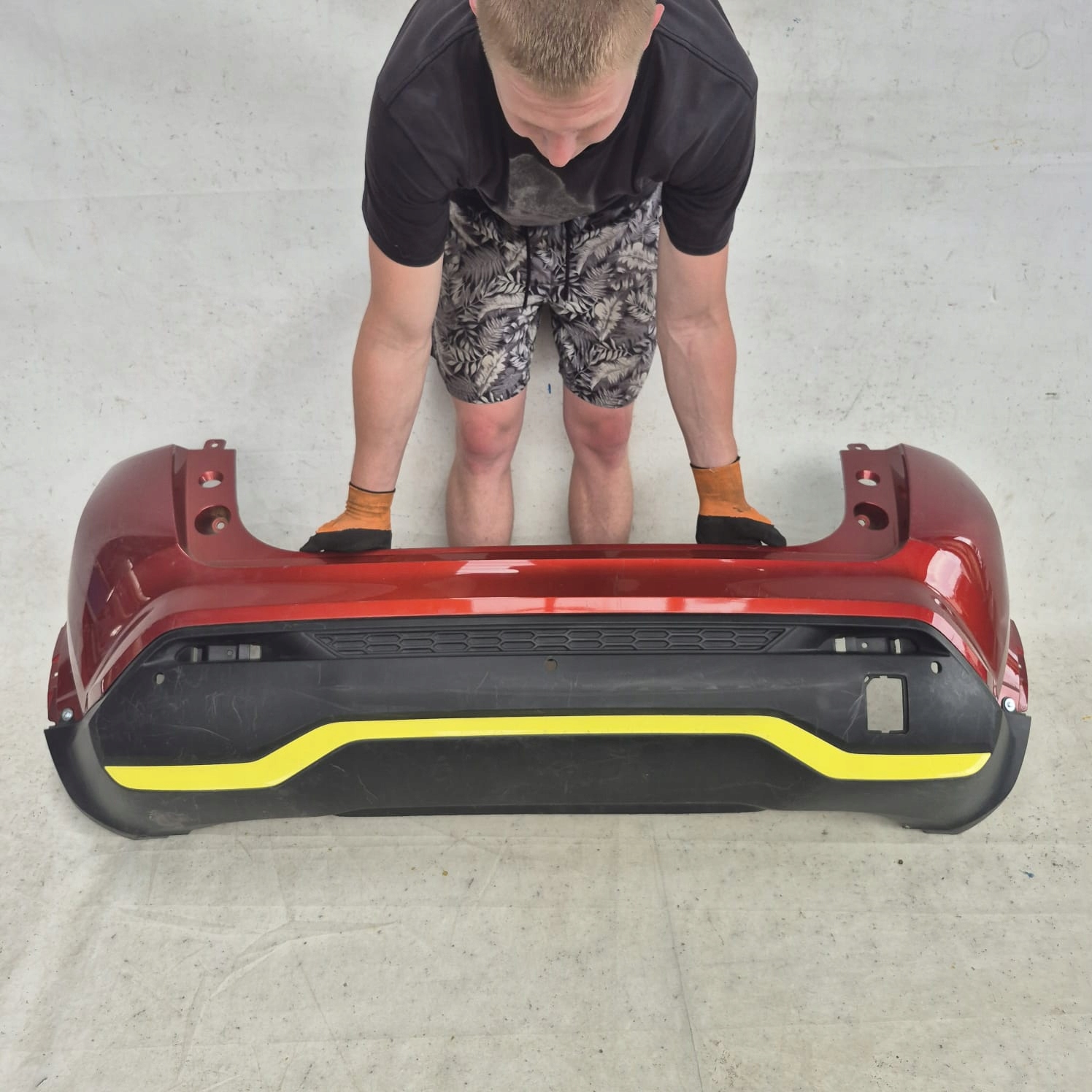 NISSAN JUKE II 2 19-> bumper rear part rear PDC
