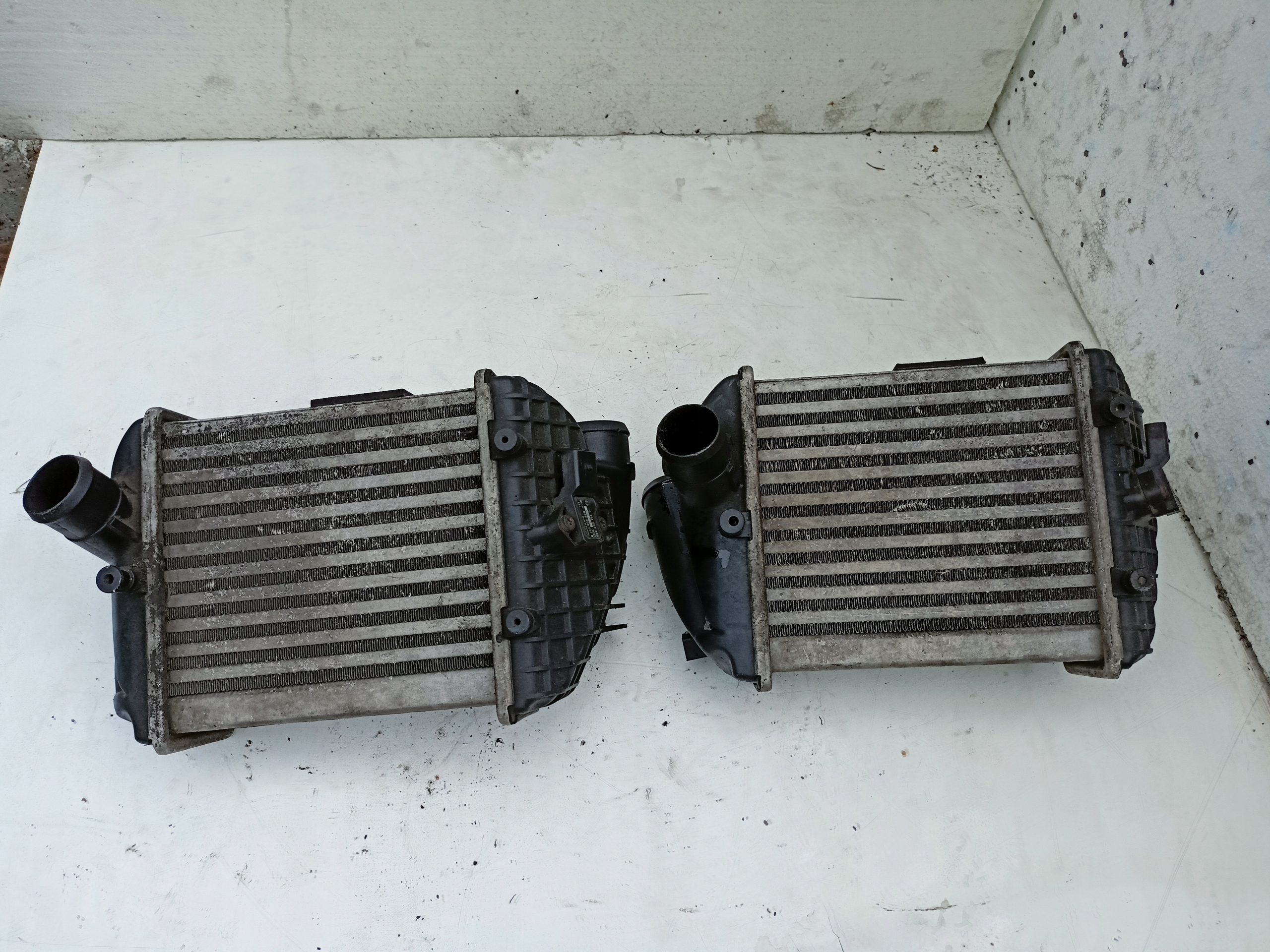 INTERCOOLER links AUDI A4 B6 2.5 TDI 8E0145805P