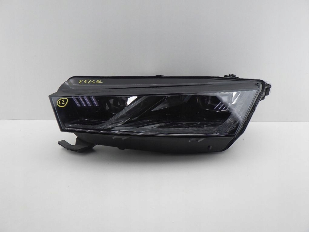 SKODA OCTAVIA 4 IV 5E4 FULL LED 20- light left front