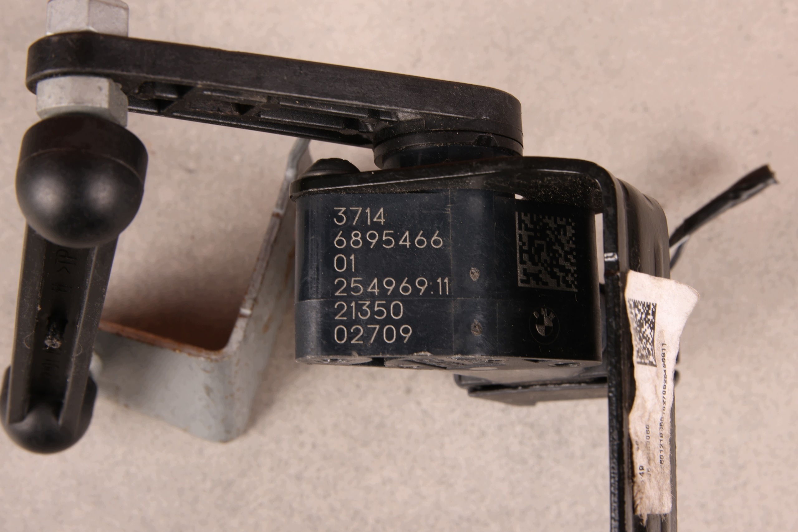 BMW F40 F44 X2 F39 MINI F54 F60 sensor leuchtweitenregulierung leuchten hinten 6895466