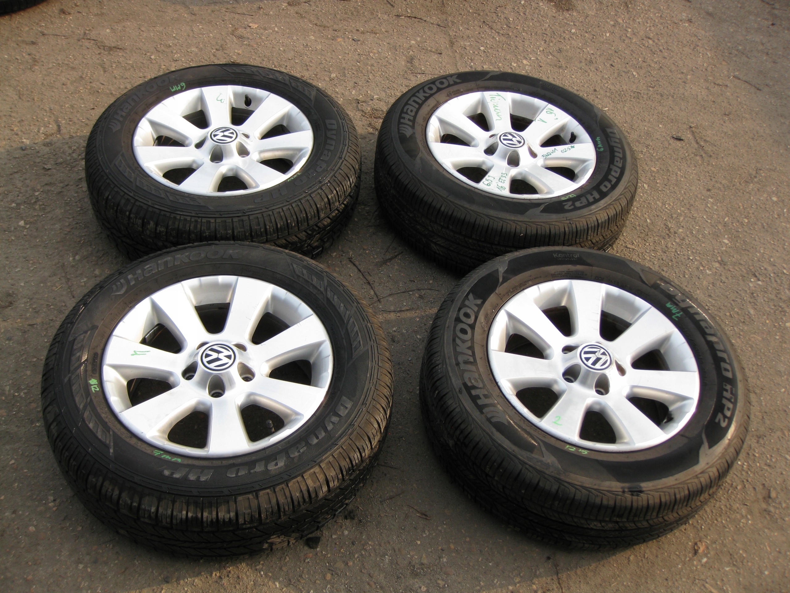 VW discs aluminium 6,5X16 E33 5X112 5N0601025A KOMPLET