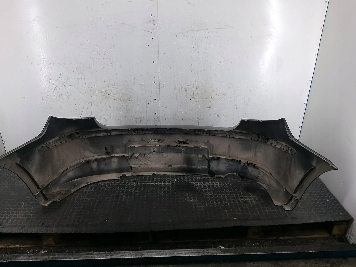 бампер задний BMW E87 668/9