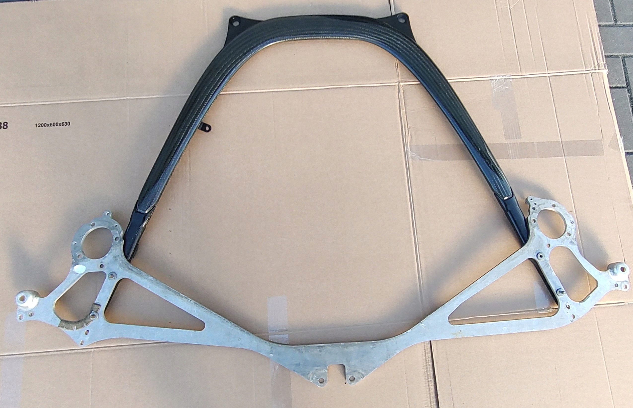 BMW M2 M3 M4 F80 розпірка посилення 2284855