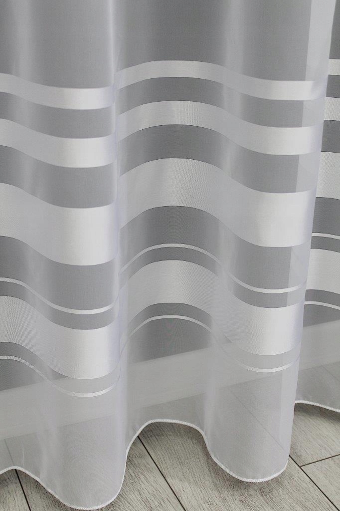 

Firana na metry woal z pasami dołem 290cm paski