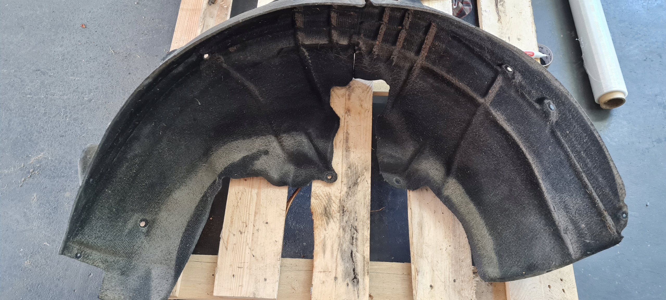 Q5 80A SQ5 mudguard left left rear part rear. 80A810171A