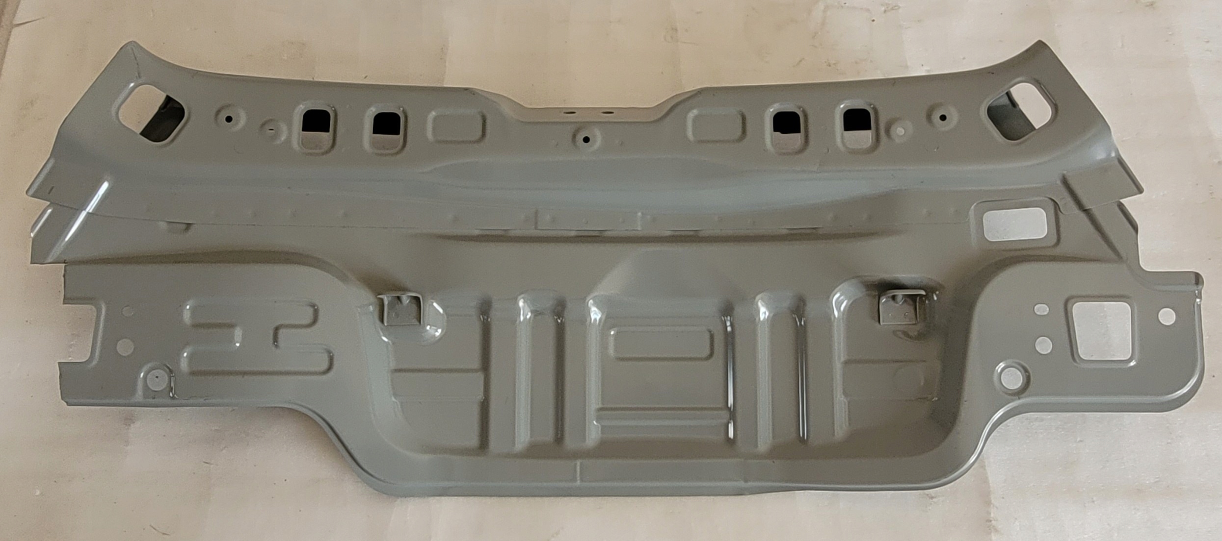 ремень задний панель перегородка Hyundai i10 II 2013- 69100-B9000