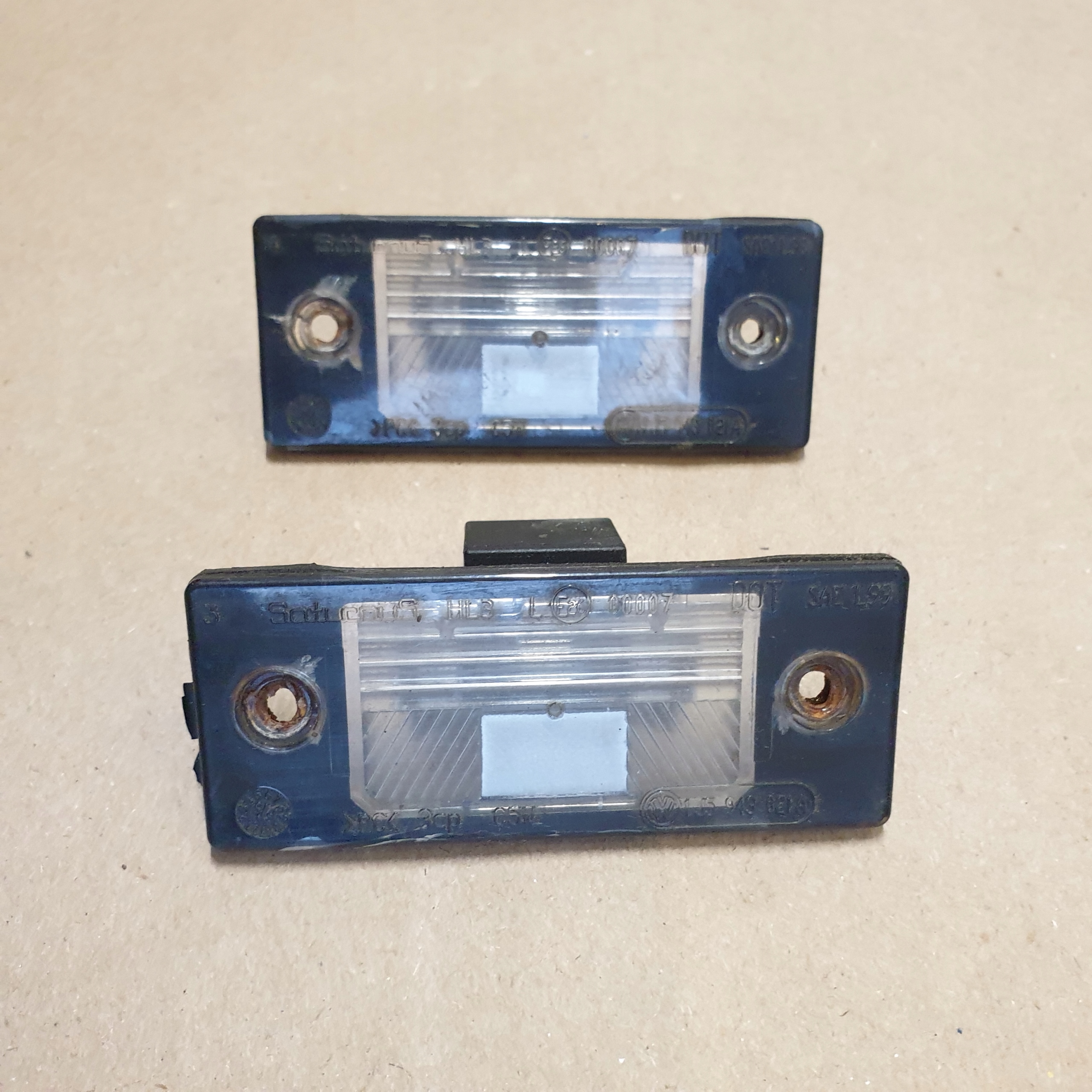 FANALE Luci targa 2 szt. VW GOLF IV 1J0 e Altro/e OE