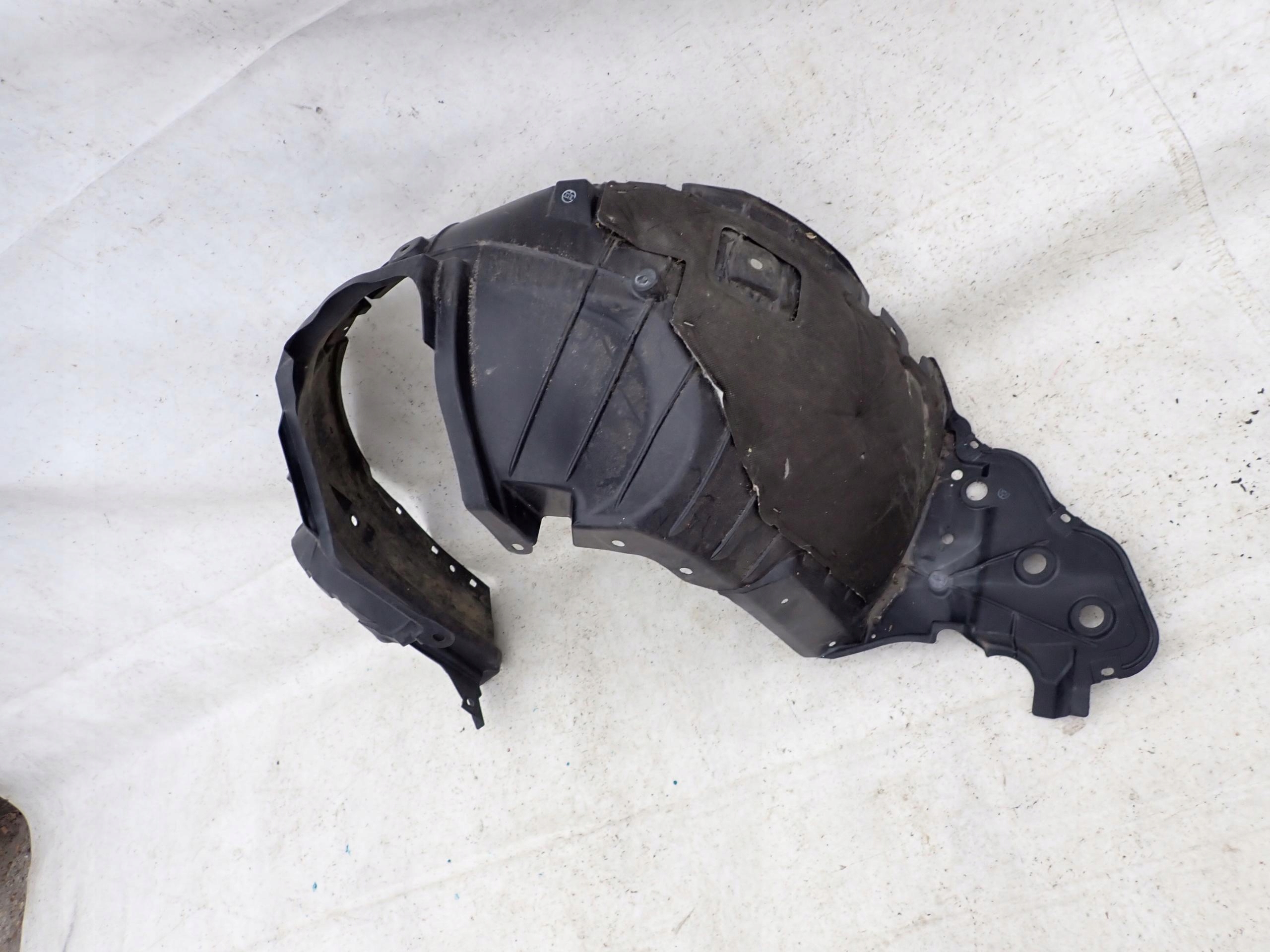 NISSAN X-TRAIL II T31 08-13 mudguard left front