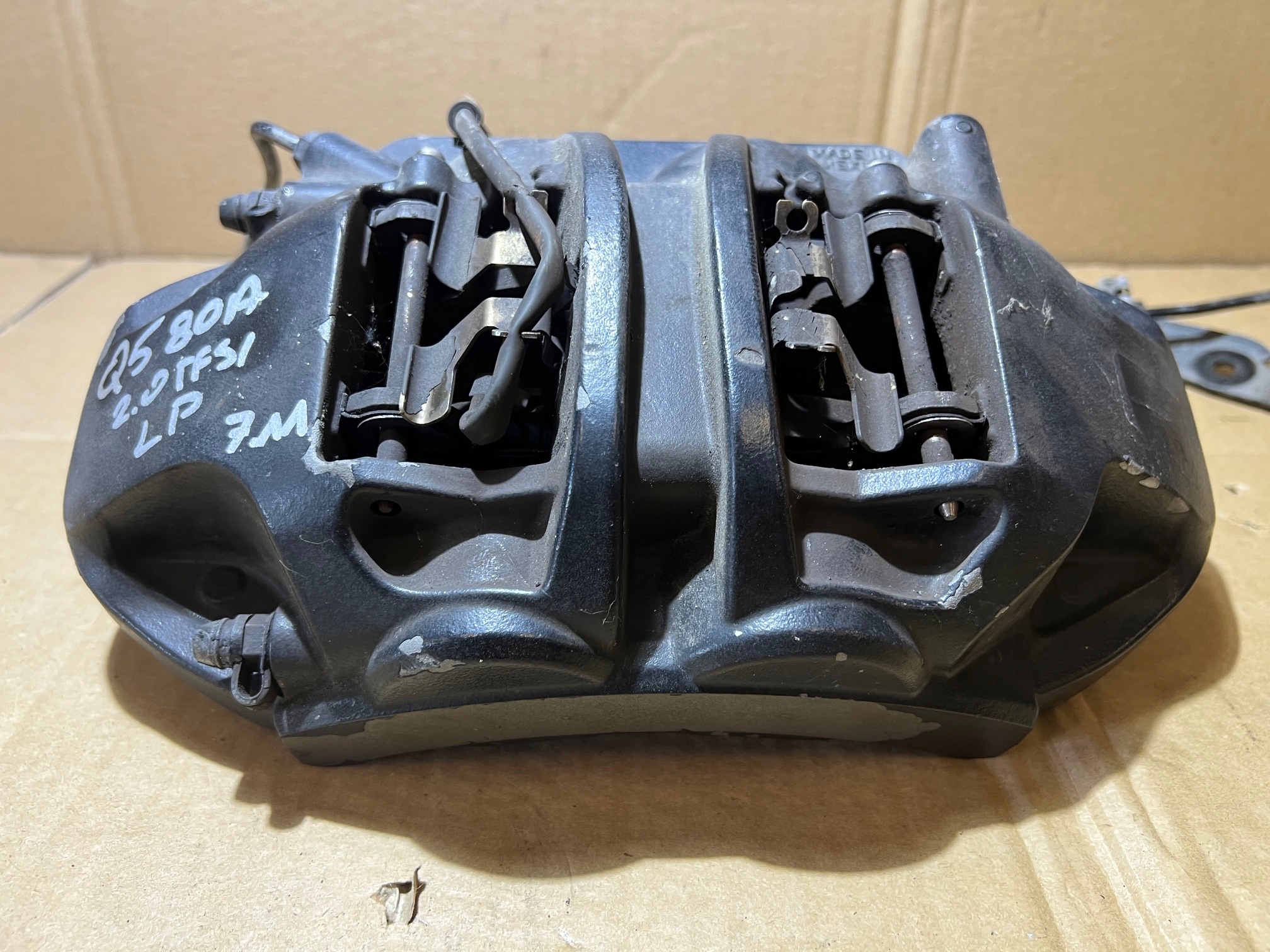 AUDI Q5 80A 2.0 TFSI caliper brake left front front BREMBO