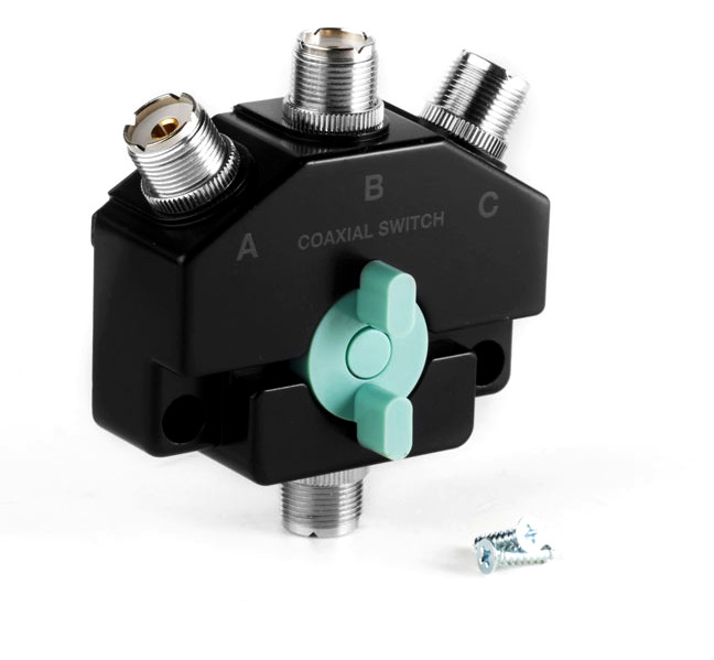 Przełącznik antenowy potrójny 0-1.5GHz złącza Pl do wtyków UC-1