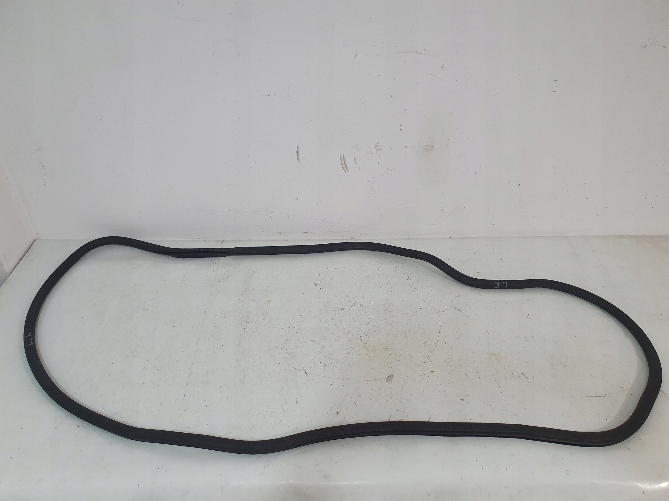 CHRYSLER PACIFICA II 16- gasket door bodywork left left rear part