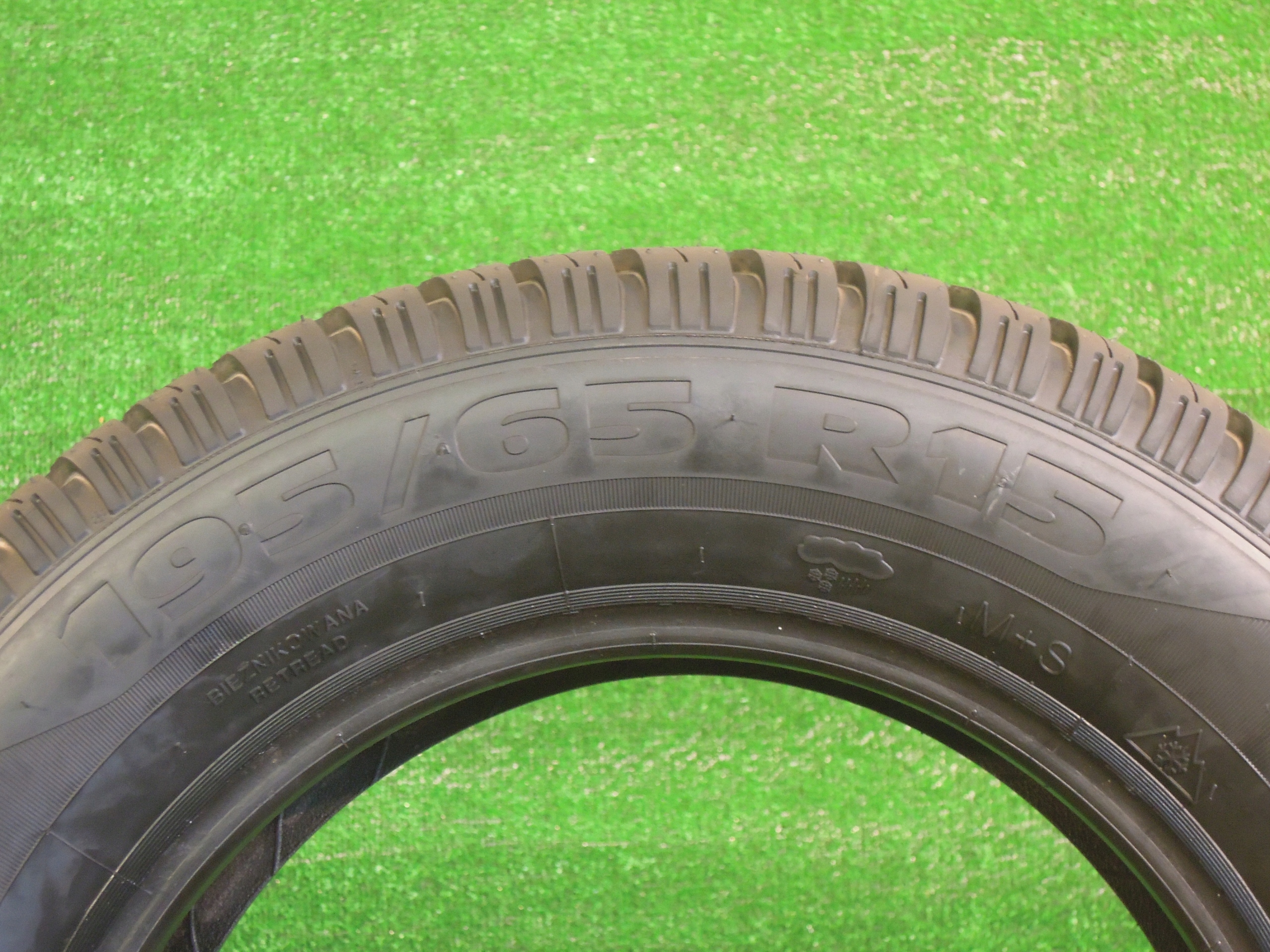 CAŁOROCZNE OPONY 4 X 195/65R15 , TARGUM , SEASONER Model inny