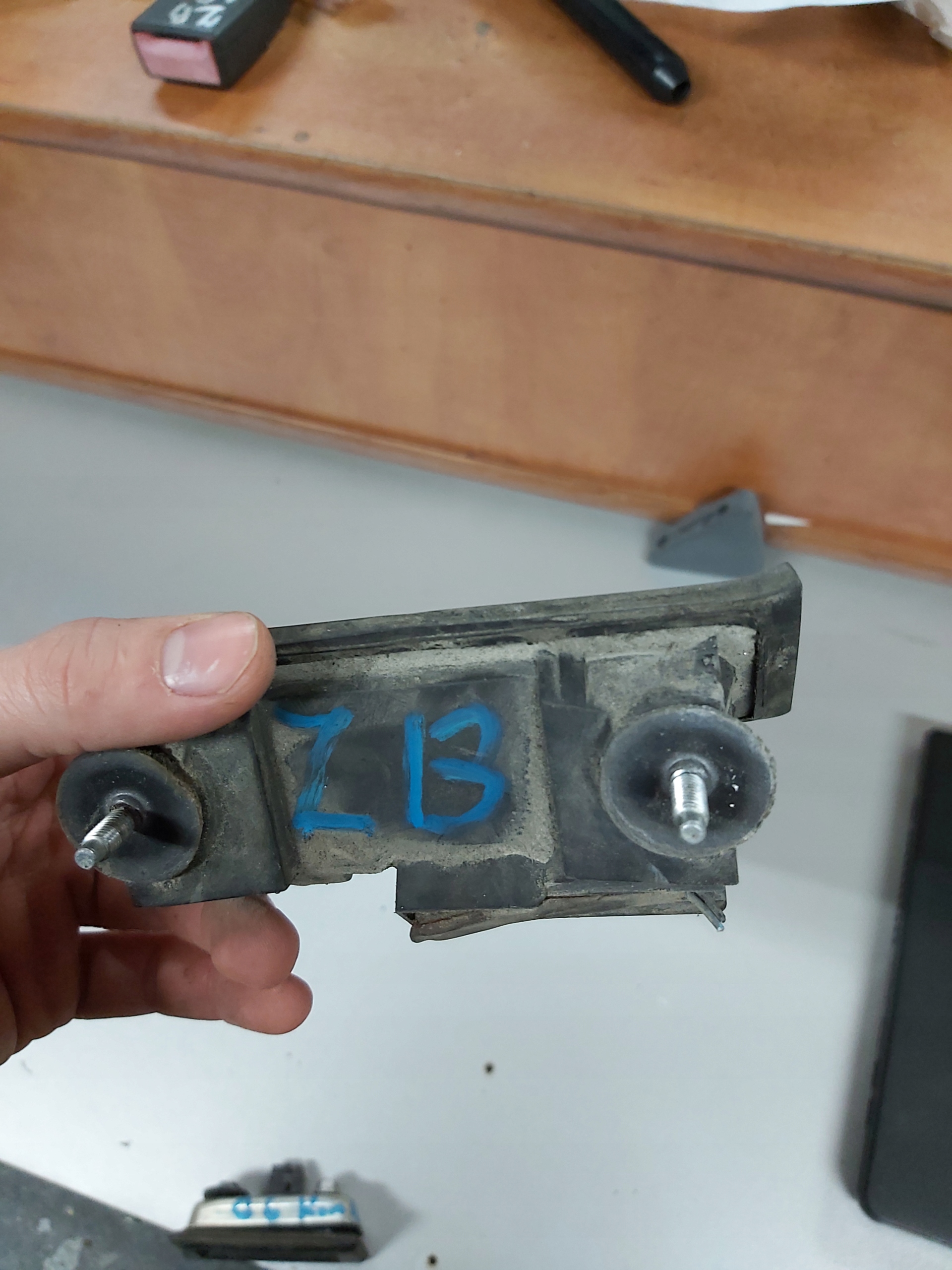 MIKROSTYK OPEL ZAFIRA B boot rear part handle