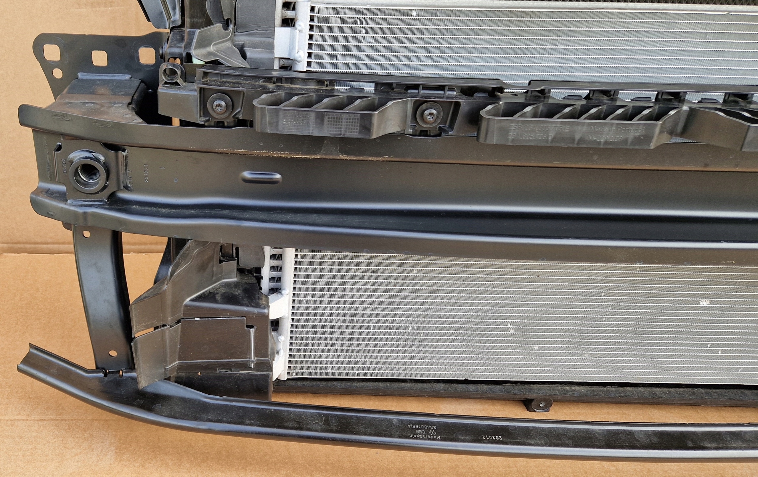 support panel for radiators sider radiator VW T-ROC R 2.0 TSI IDEAL as new KPL