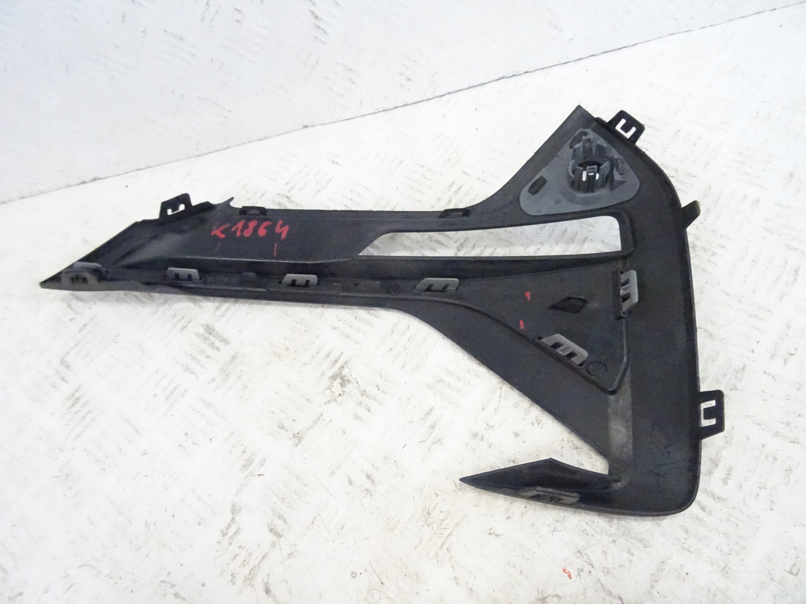 grid of a bumper front front left BMW X1 F48 51117954249