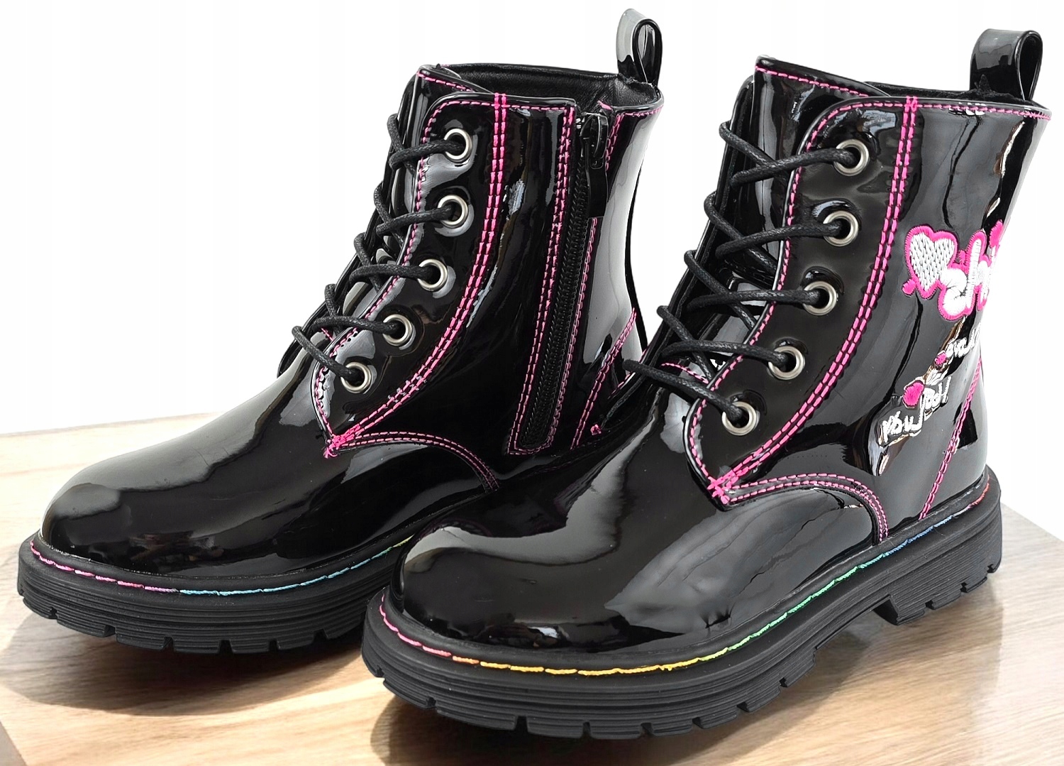 Kozaczki na Zamek Śliczne Trepy Sznurowane Śniegowce z Futerkiem Botki *34* Kod producenta Cudne Trepki Botki na Zamek Śniegowce Kozaki