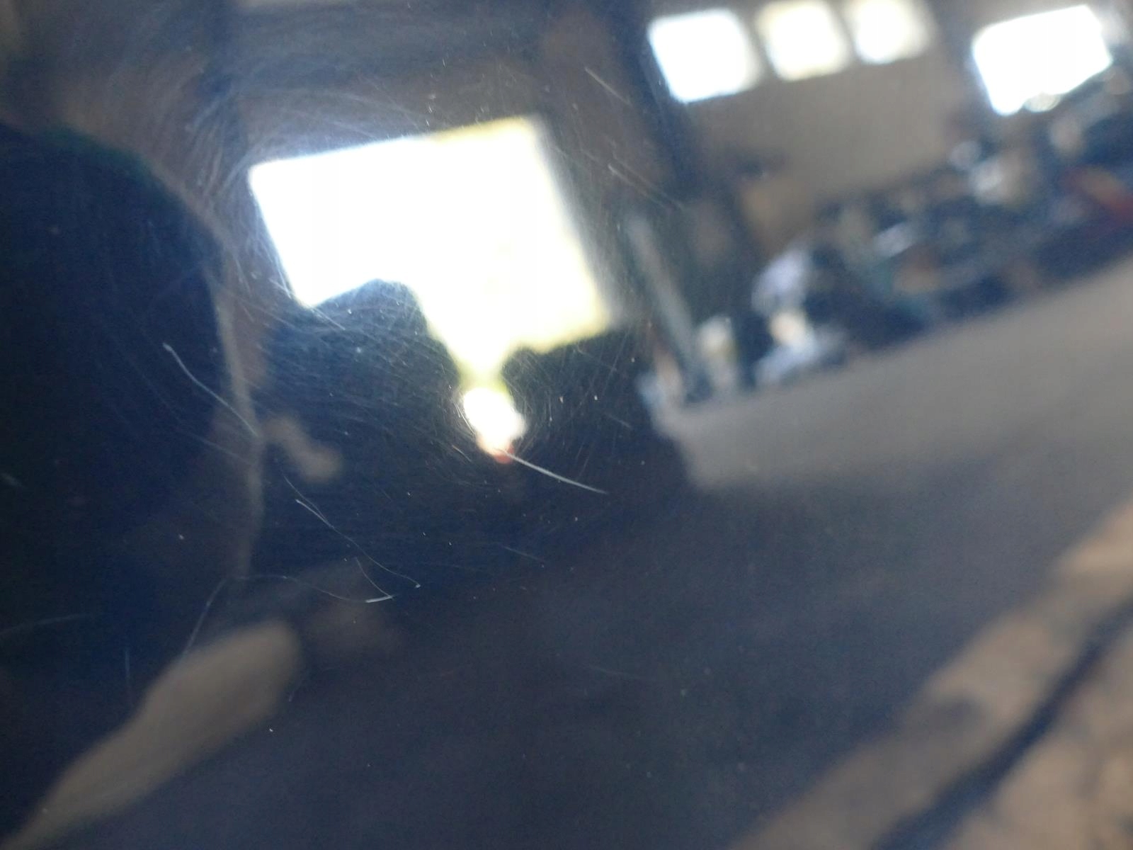 MERCEDES E W124 COUPE E220 KLAPA BAGAŻNIKA TYŁ 904 Strona zabudowy tył