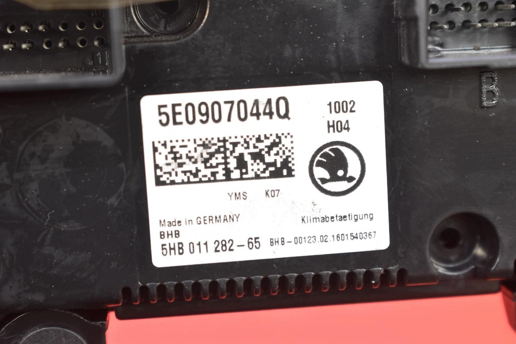 control panel air conditioning devices KLIMY 5E0907044Q SKODA OCTAVIA 3 III 13-17