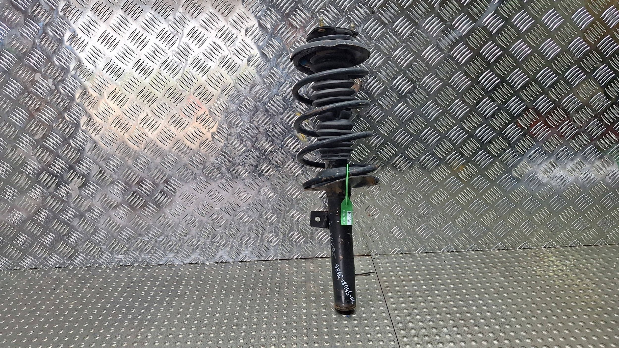 shock absorber right front 98AG-18045-NC FORD FOCUS MK1